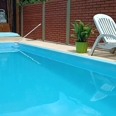 Casa Olivia- Alojamiento Con Piscina - Aeropuerto Ezeiza Exterior photo